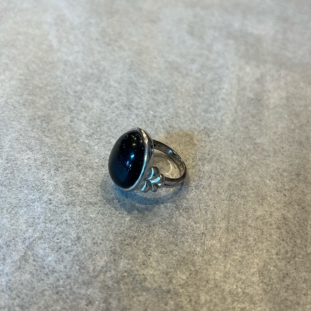 Black Sparkle Stone Statement Ring - image 1